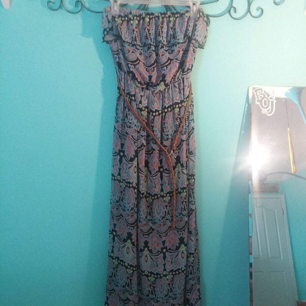 Long Strapless dress
